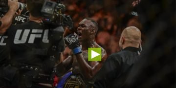 Israel Adesanya  knocks out Alex Perreira  at UFC 287