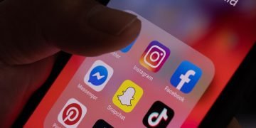 Social media as a powerful tool for job seeking In today’s digital age