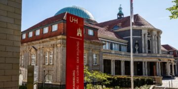 University of Hamburg Merit Scholarship 2024 | How To Apply