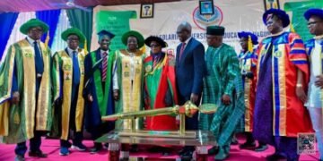 85-Year-Old TASUED PhD Graduate Receives N2.5 Million Cash Gift from Ogun Governor