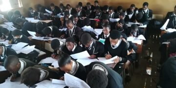 Overcrowding Crisis: Over 100 Learners Crammed Into a Single Classroom at Limpopo School