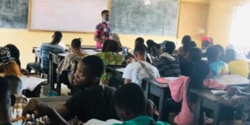 Nigeria FG Swaps 6-3-3-4 Education System with 12-4 Model, Scraps JSS, SSS