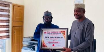 Prof. Bugaje gets Outstanding Leadership and Youth Empowerment award