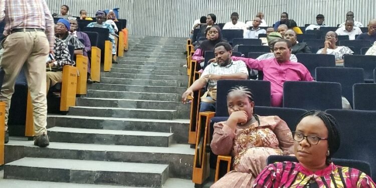 Nigerian University Bans Lecturers from Holding 6 AM, 7 PM Classes